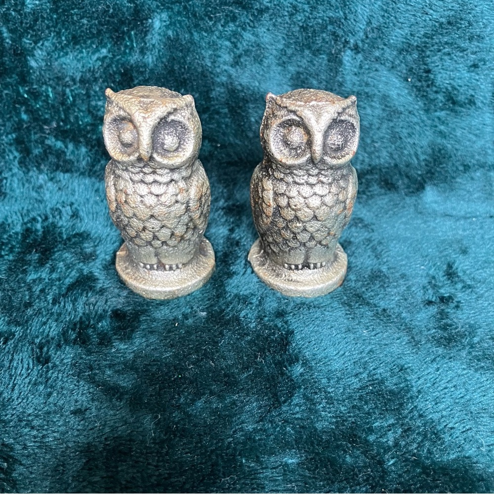 Vintage Cast Iron Owl Figurine Set of 2 2” Whimsical Rustic Paperweight Decor